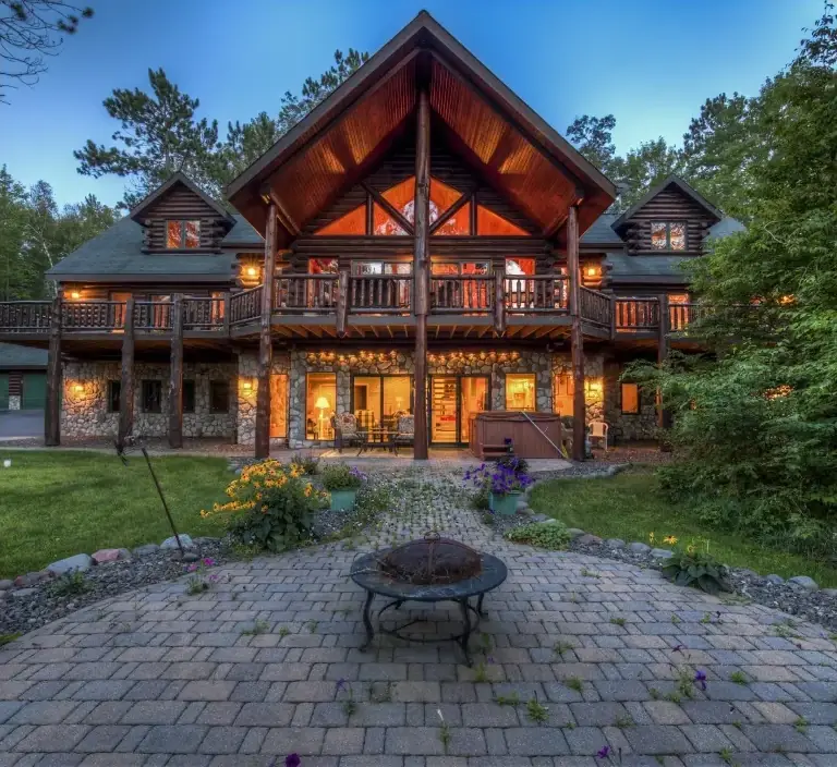 Hayward-area lakefront home
